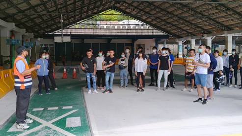01.jpg